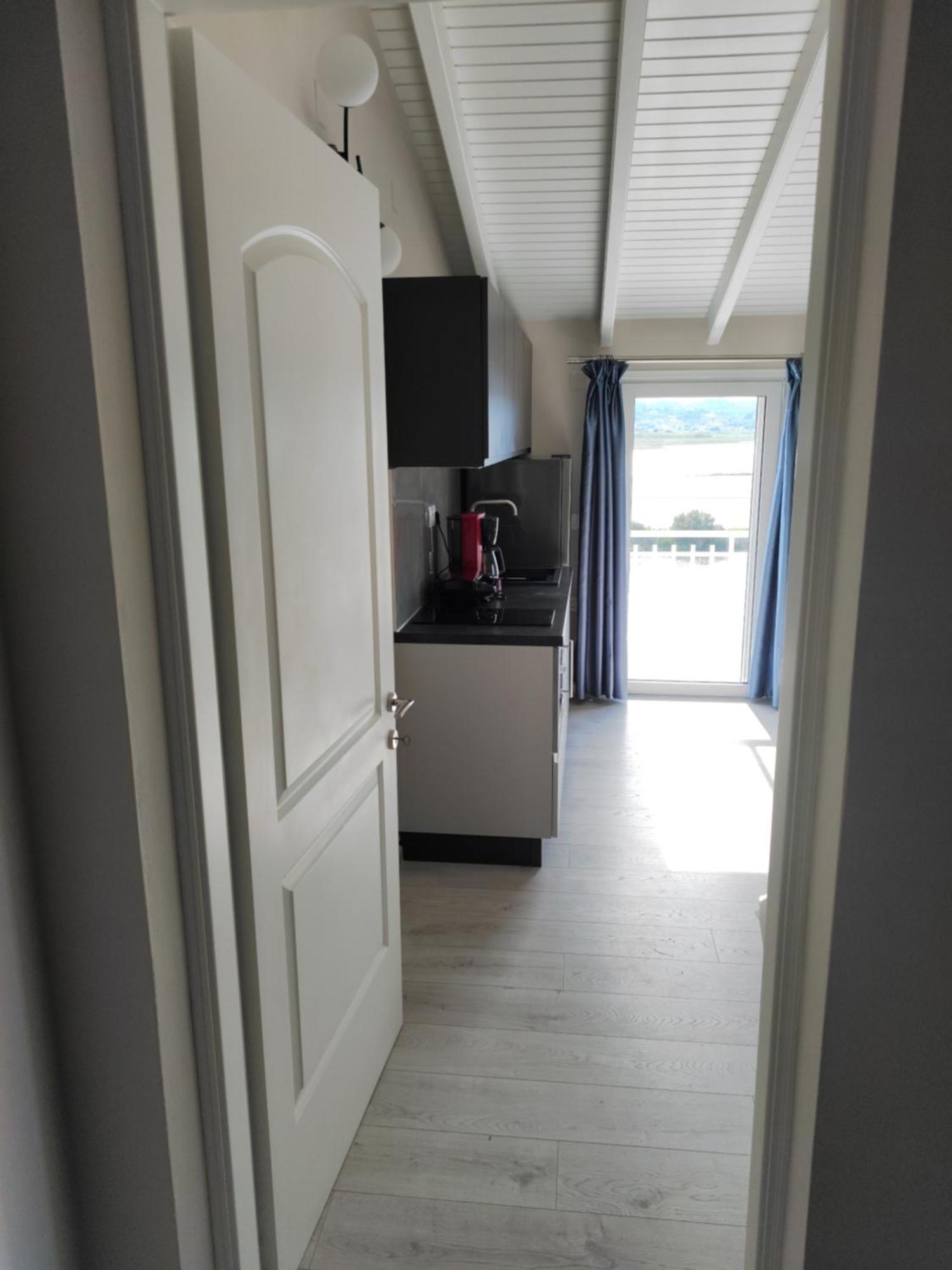 Anna Apartments Kanoni 페라마 외부 사진