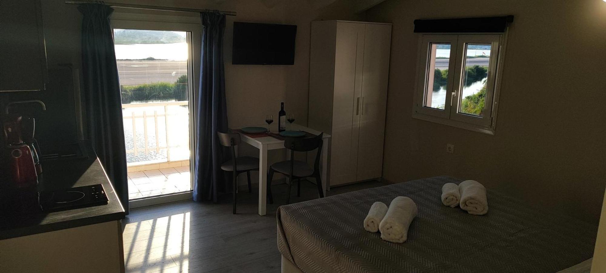 Anna Apartments Kanoni 페라마 외부 사진