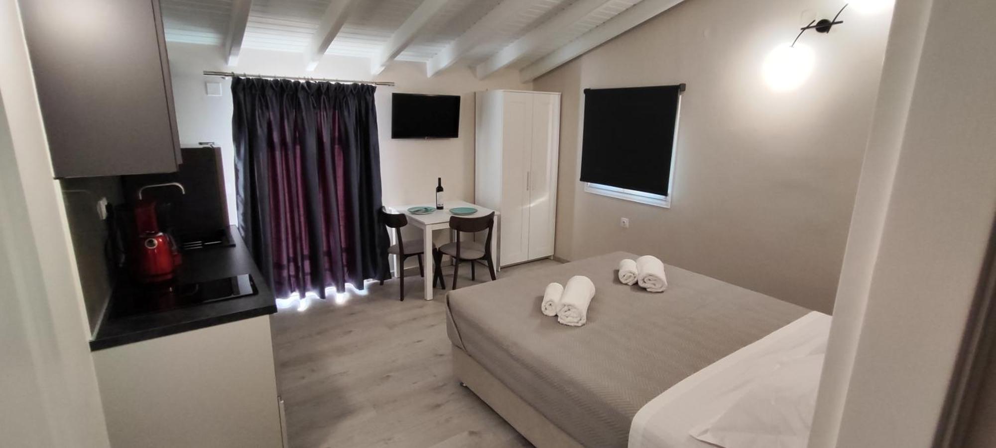 Anna Apartments Kanoni 페라마 외부 사진